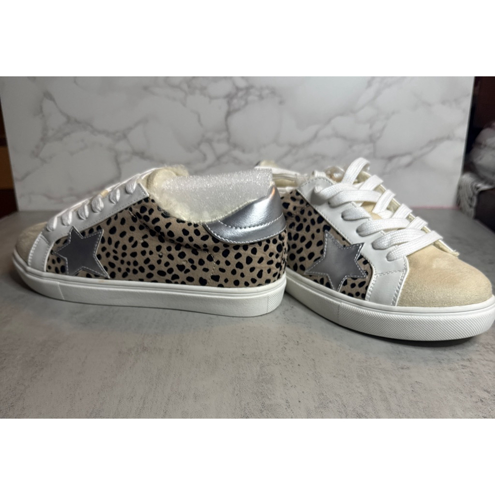 Women's Party Sneakers Size 6 Beige Leopard Print